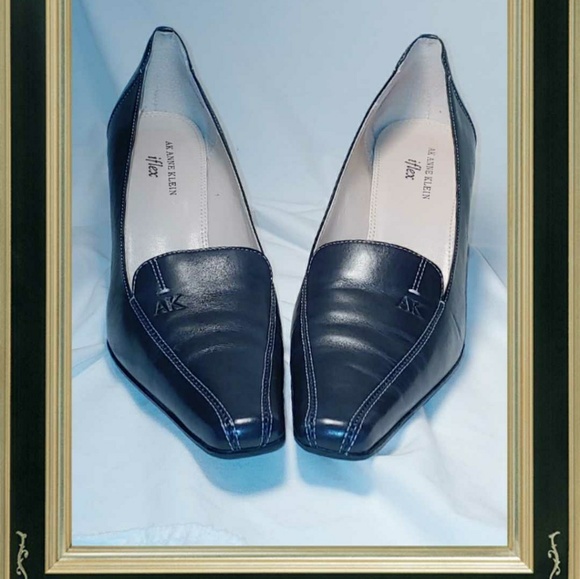Offer$16🌷Anne Klein Black Leather Pumps Heels - Picture 2 of 8